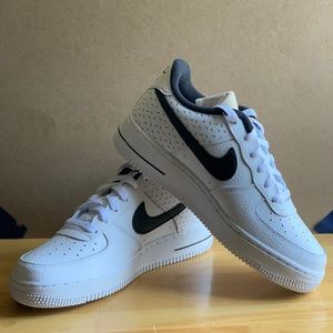 Nike Air Force 1 GS “Swooshfetti” 7Y/8.5W